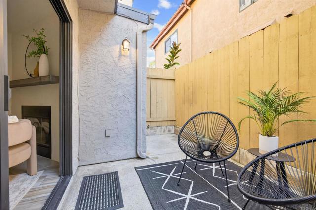 Detail Gallery Image 3 of 25 For 3784 Pershing Ave #2,  San Diego,  CA 92104 - 2 Beds | 1/1 Baths