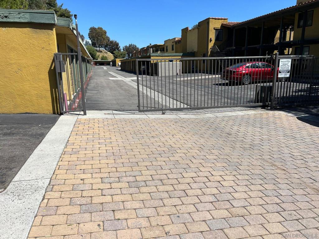 2360 Paseo De Laura - photo 13