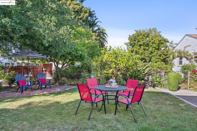 148 Estabrook, San Leandro CA: https://media.crmls.org/mediaz/e63fc225-3b03-4ec3-86d2-121e2d9527ac.jpg