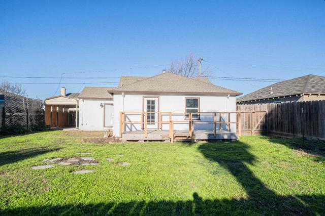 89 Clark Street, Salinas CA: https://media.crmls.org/mediaz/e6421ab8-abf6-43ed-b679-6652c53086a1.jpg