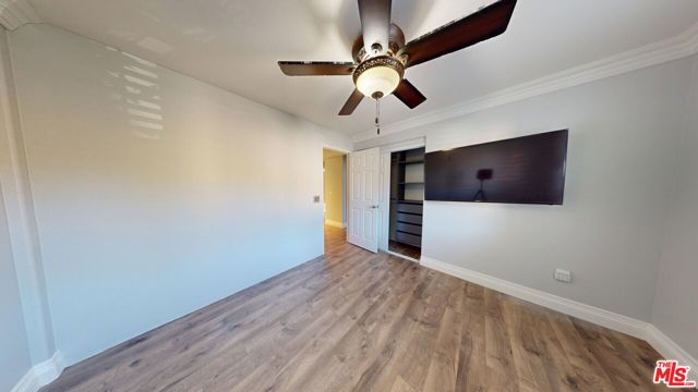 19320 Carranza Lane, Santa Clarita CA: https://media.crmls.org/mediaz/e64445f7-7daa-4a6f-8ebe-c6c26f139671.jpg