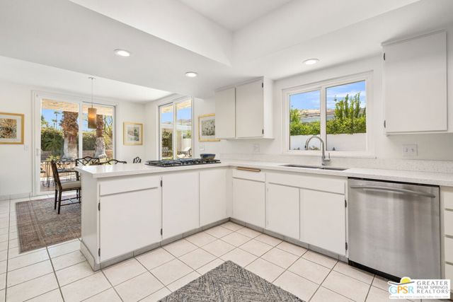 2130 S Toledo Avenue, Palm Springs CA: https://media.crmls.org/mediaz/e644a546-534e-4fd5-97c8-95c964c5a673.jpg