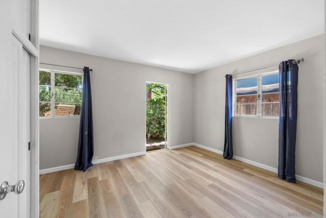 3958 Pringle Street, San Diego CA: https://media.crmls.org/mediaz/e644fddc-7396-4147-b67a-48acac195229.jpg