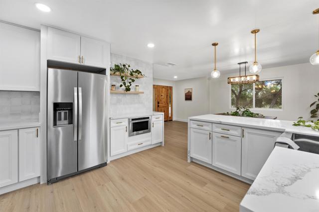 26230 N Lake Wohlford Road, Valley Center CA: https://media.crmls.org/mediaz/e64576bb-2475-42a5-9603-e957965bf132.jpg