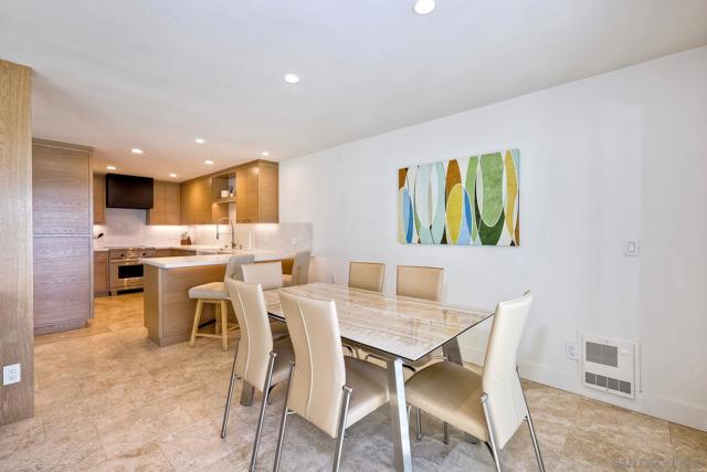515 S Sierra Ave, Solana Beach CA: https://media.crmls.org/mediaz/e6470cc2-863e-448d-bae1-7d4f42f76cce.jpg