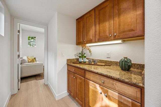 325 Rayos Del Sol Drive, San Jose CA: https://media.crmls.org/mediaz/e648a54a-118b-45d0-b95a-cc6116b02f03.jpg