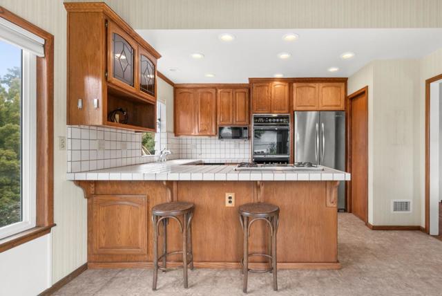 254 Aptos Beach Drive, Aptos CA: https://media.crmls.org/mediaz/e649c0d7-f346-4561-889f-3b57276b73d2.jpg