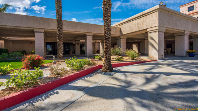 292 Desert Falls Drive E, Palm Desert, CA 92211