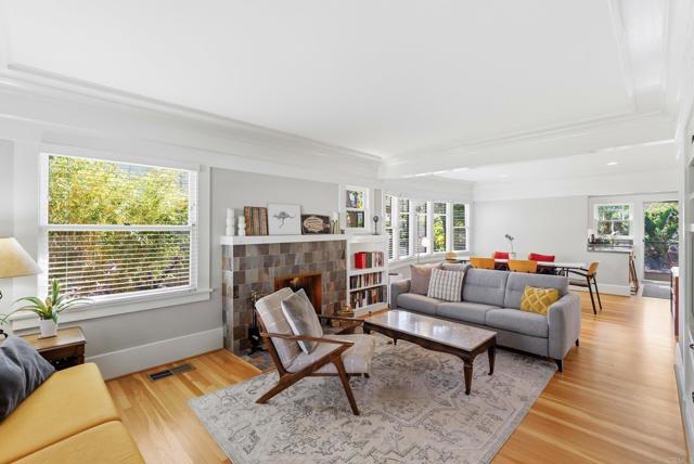 Detail Gallery Image 12 of 44 For 4262 Sierra Vista, San Diego,  CA 92103 - 2 Beds | 1/1 Baths