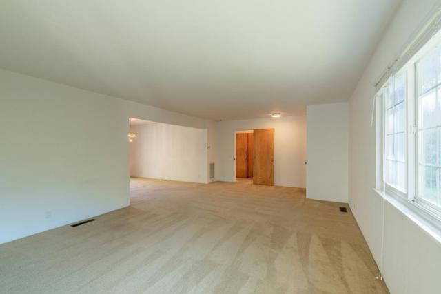 0 2 E of Torres Avenue, Carmel CA: https://media.crmls.org/mediaz/e64ac1f1-2352-4114-8279-660b2f8840b7.jpg