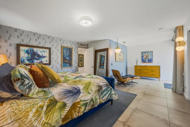 5337 E Lakeside Drive, Palm Springs CA: https://media.crmls.org/mediaz/e64ae9d5-944e-420e-89b1-17561ed961f0.jpg