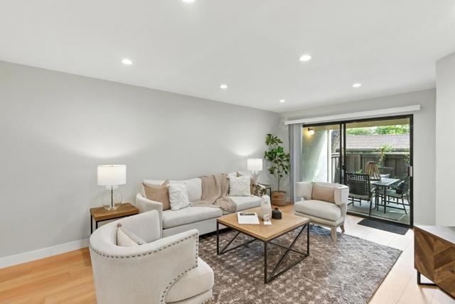 999 W Evelyn Terrace, Sunnyvale CA: https://media.crmls.org/mediaz/e64bbf42-b4db-437c-918d-05771b14aecb.jpg