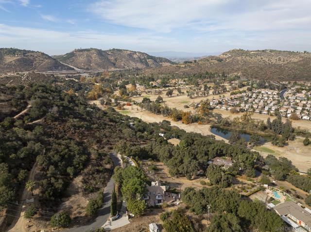 29531 Gordon Hill Road, Valley Center, California 92082, 4 Bedrooms Bedrooms, ,5 BathroomsBathrooms,Single Family Residence,For Sale,Gordon Hill Road,240025556SD