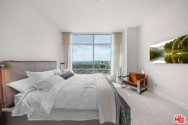 900 West Olympic Boulevard, 28E photo 32