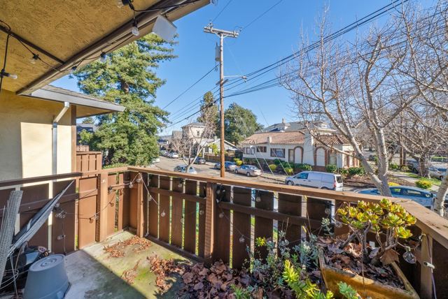 Image 19 of 25 For 1401 Cottage St D