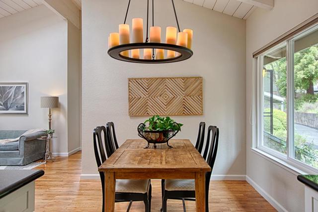 281 Anchor Court, Boulder Creek CA: https://media.crmls.org/mediaz/e64ce636-8c79-4790-bec7-b501106efc90.jpg