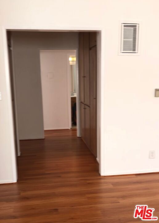 1921 Pelham Avenue, Los Angeles CA: https://media.crmls.org/mediaz/e64d6966-3b06-4e9c-8e4e-232f0d12767a.jpg