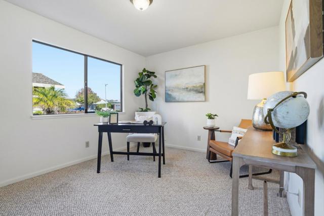 1190 Flying Fish Street, Foster City CA: https://media.crmls.org/mediaz/e64dc51c-3735-404d-aa2c-245fe2a945cb.jpg