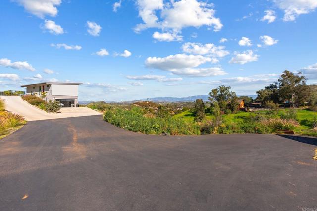 Detail Gallery Image 50 of 75 For 6937 Kellyn Ln, Vista,  CA 92084 - 4 Beds | 4/1 Baths