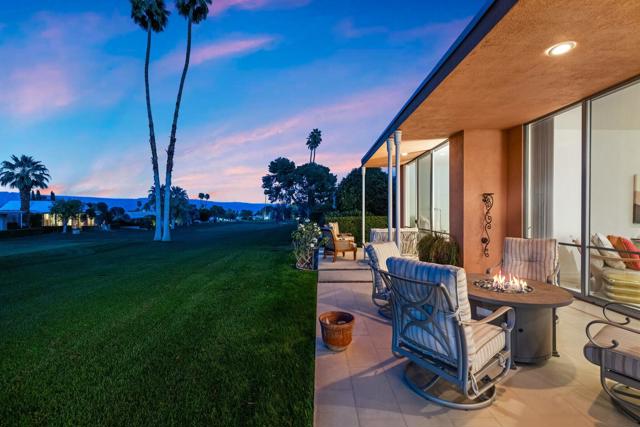 47360 Jadida Avenue, Palm Desert CA: https://media.crmls.org/mediaz/e64f11fa-9ac7-4b6b-98a0-2e500d03cddd.jpg