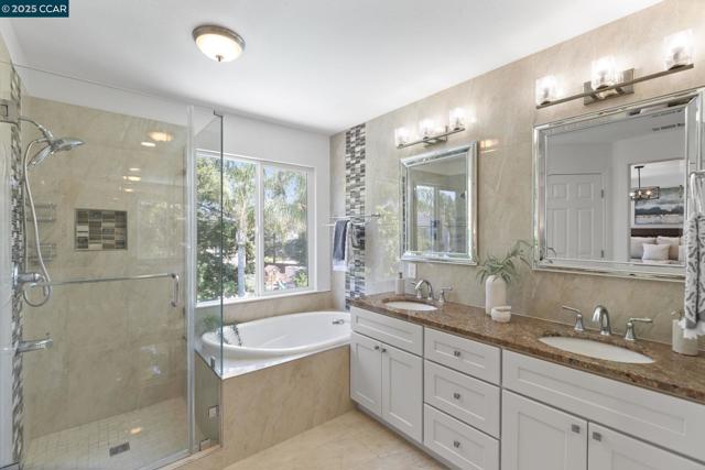 631 Summerwood Dr, Brentwood CA: https://media.crmls.org/mediaz/e64fe691-bd5a-476d-90e5-cbdbb861fd65.jpg