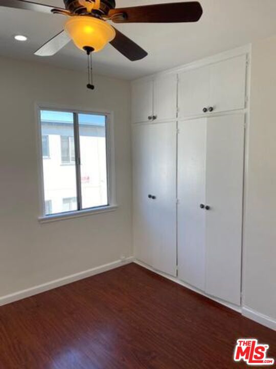 5784 Corbett Street, Los Angeles CA: https://media.crmls.org/mediaz/e6509b5b-eb27-4cfc-b38f-610854950ac9.jpg