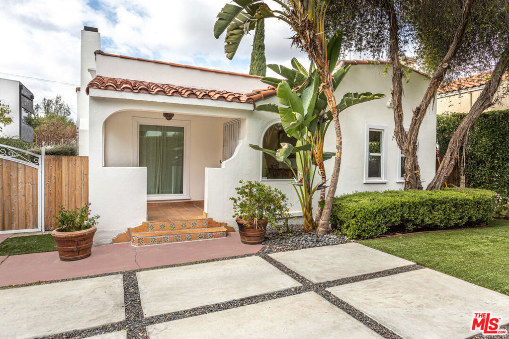 409 N Kilkea Drive