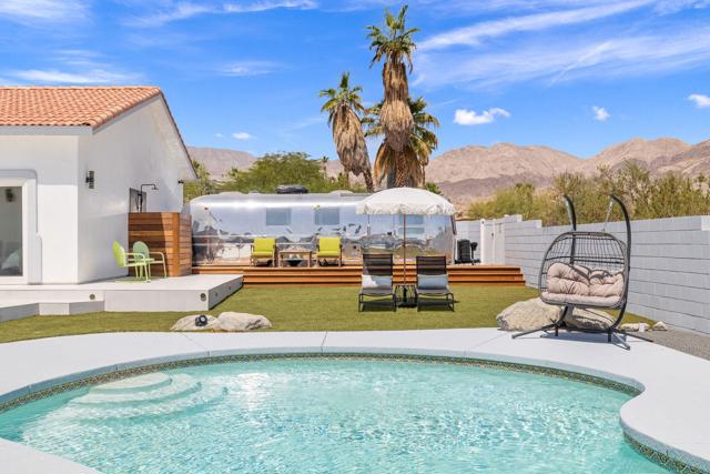 73298 Buckboard Trail, Palm Desert CA: https://media.crmls.org/mediaz/e652f6b5-3fe3-4b08-8007-ee560fda0769.jpg