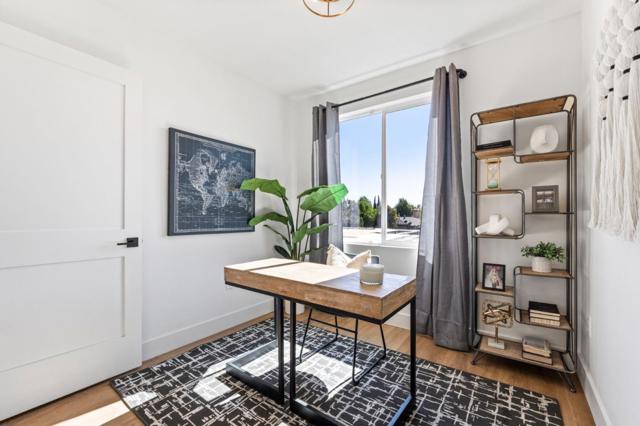 584 Compton Terrace, Sunnyvale CA: https://media.crmls.org/mediaz/e653dea6-d487-48c3-b438-7a095d2fd255.jpg