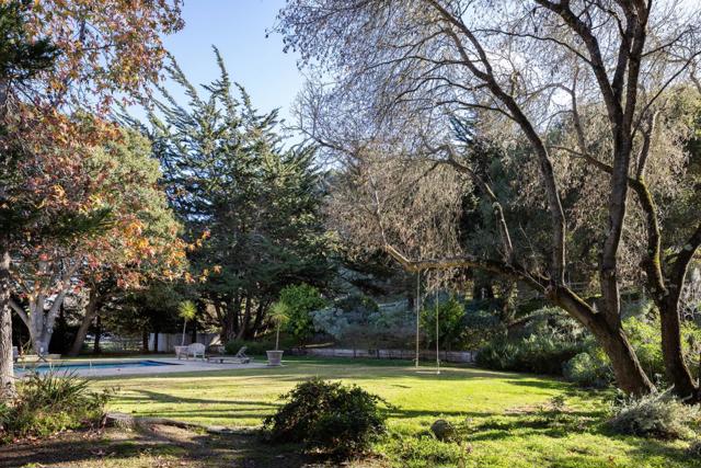8680 River Meadows Road, Carmel CA: https://media.crmls.org/mediaz/e65488bd-ba5c-4822-acf8-07e6d4058bd8.jpg