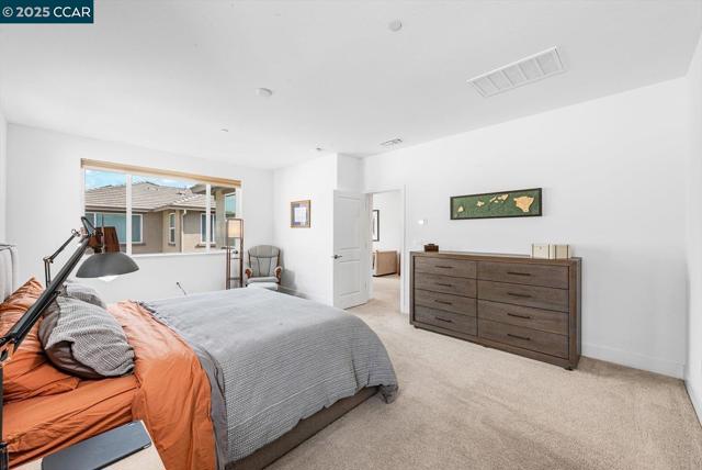 205 Goose Creek Ave, Brentwood CA: https://media.crmls.org/mediaz/e6556860-97cc-40aa-8e4e-13040207ecba.jpg