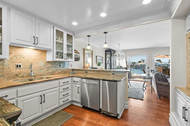 Detail Gallery Image 19 of 34 For 30 Antigua Ct, Coronado,  CA 92118 - 3 Beds | 2 Baths