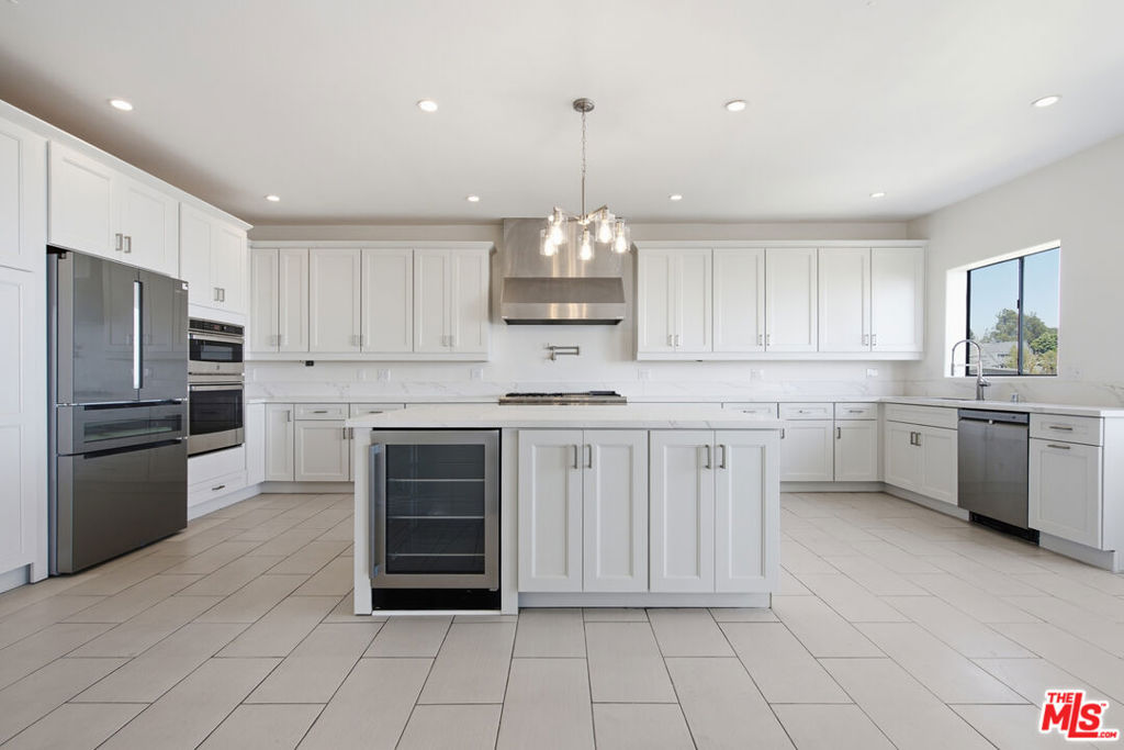 MLS #26838935 image #14