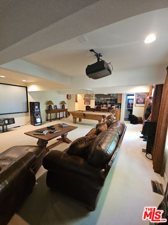 361 Redtail Hawk Lane, Lake Arrowhead, CA 92352