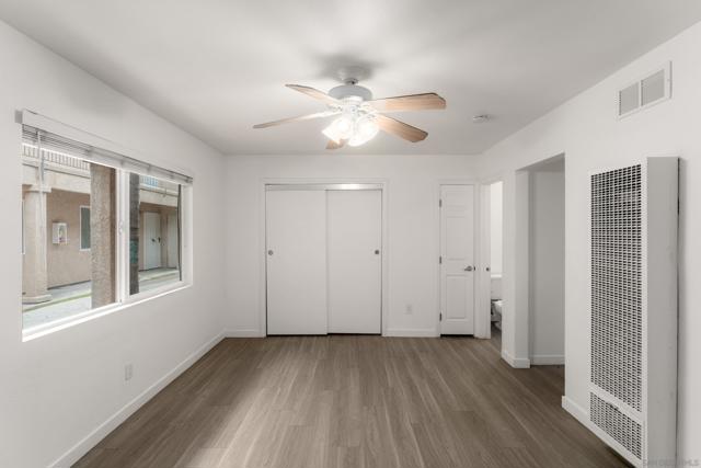 4654 33rd St, San Diego CA: https://media.crmls.org/mediaz/e657a77b-d03a-4a61-9953-64bd067fe13d.jpg