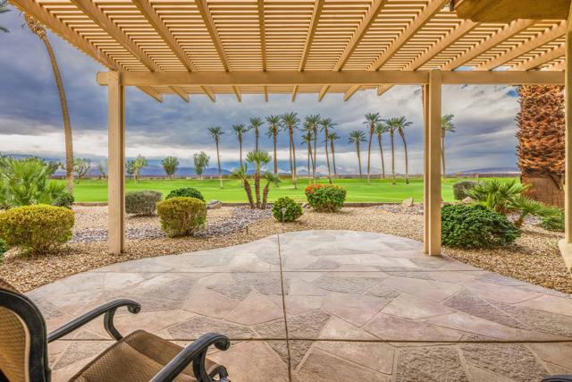 35193 Rosemont Drive, Palm Desert CA: https://media.crmls.org/mediaz/e6596fdb-fd06-44c2-9a73-fdeabbf733a0.jpg