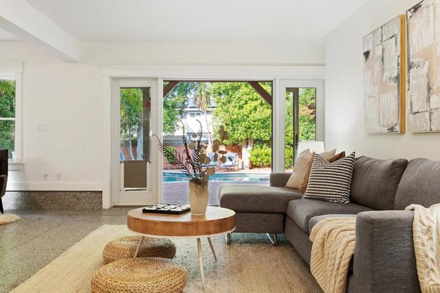 1308 Montero Avenue, Burlingame CA: https://media.crmls.org/mediaz/e65a7a38-c1b2-4d0f-baf6-142e6f88a837.jpg