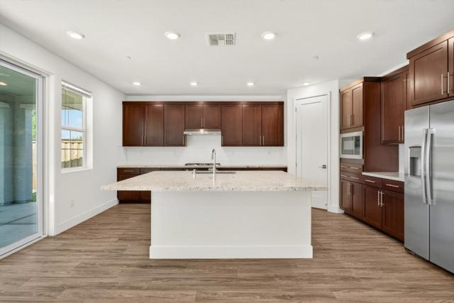 6640 Silverleaf Court, Tracy CA: https://media.crmls.org/mediaz/e65aaf1d-23c6-4eed-b1cc-09d383332591.jpg