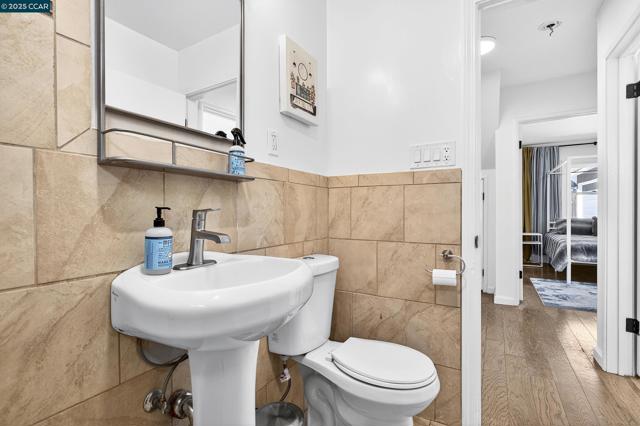 5774 Friar Ct, El Sobrante CA: https://media.crmls.org/mediaz/e65d2a03-04f0-4c72-8ac1-06031d368eff.jpg