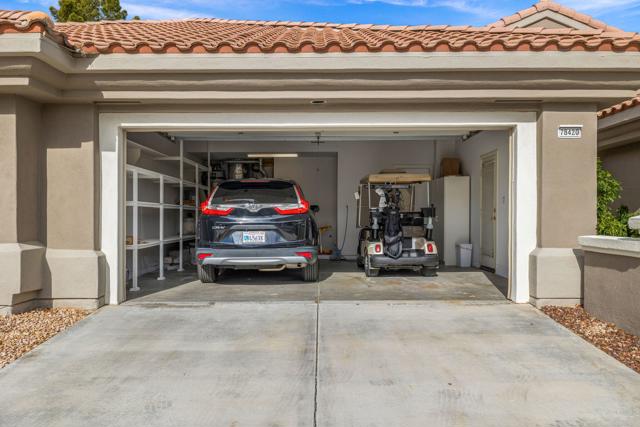 78420 Willowrich Drive, Palm Desert CA: https://media.crmls.org/mediaz/e65e3a0e-3712-42c7-8bb5-f95729d4e220.jpg