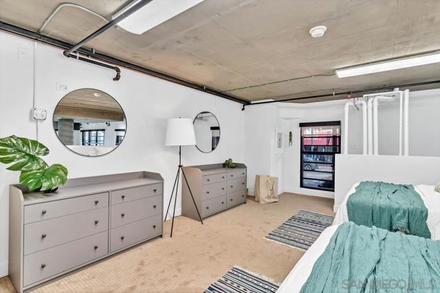 777 6th Ave, San Diego CA: https://media.crmls.org/mediaz/e65eb430-f5fe-4901-a18d-4b0ff73c7cbf.jpg