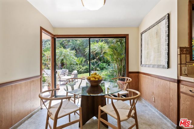 515 Warner Avenue, Los Angeles CA: https://media.crmls.org/mediaz/e65ff2d5-275b-4ef7-8db7-69de1657c142.jpg