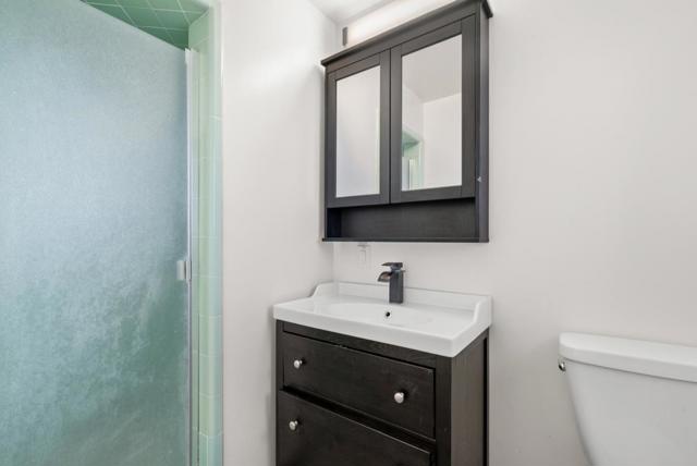 15 Work Avenue, Monterey CA: https://media.crmls.org/mediaz/e661c38b-63e2-48b5-8460-5d20a9ba14ba.jpg