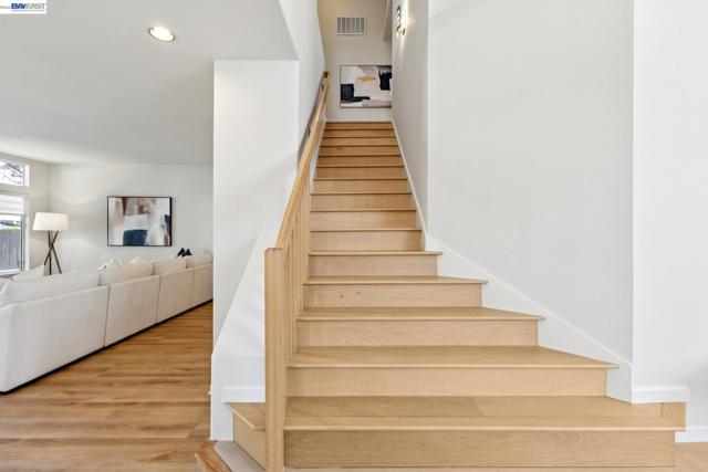 Image 30 of 60 For 674 Crystal Ct