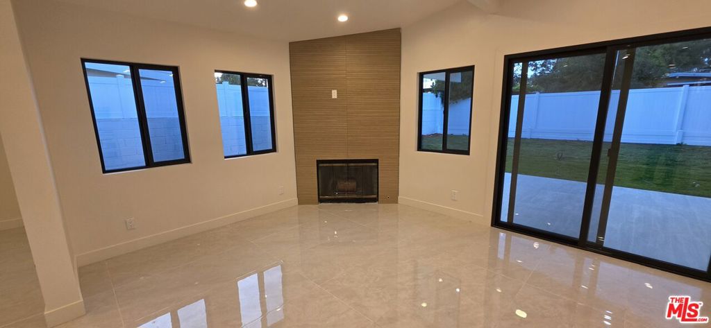 MLS #26733057 image #5