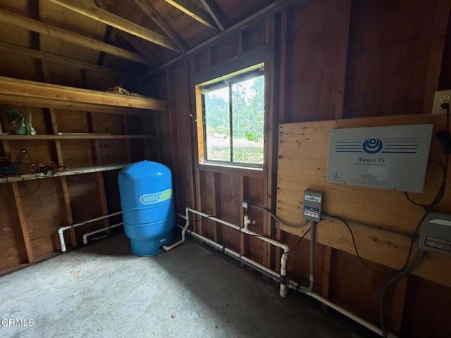 18391 Old Coast Highway, Fort Bragg CA: https://media.crmls.org/mediaz/e664aafd-5904-45cc-907e-04cfdbe67652.jpg