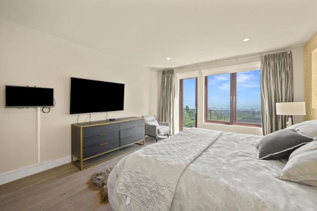 1548 Los Montes Drive, Burlingame CA: https://media.crmls.org/mediaz/e66510df-26b7-4aee-821f-f46c77b4b1d4.jpg