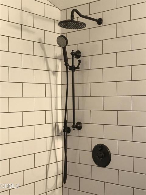 Detail Gallery Image 23 of 34 For 838 Margarita Calle Margarita, Thousand Oaks,  CA 91360 - 4 Beds | 2/1 Baths