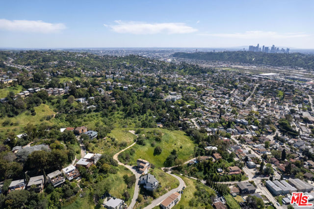 3566 N Paseo Drive, Los Angeles CA: https://media.crmls.org/mediaz/e665b554-90c9-490a-a8ce-2291c97b9e90.jpg