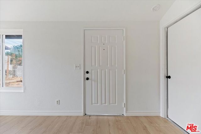 6042 Cahuilla Avenue,  CA: https://media.crmls.org/mediaz/e666a044-9d45-431d-b37f-c7b3ead2a305.jpg